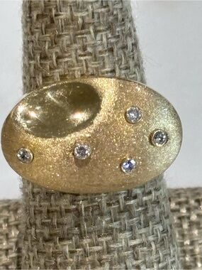 14K Yellow Gold Italy Matte Modernist CZ Statement Ring 7.4 g size 7.5